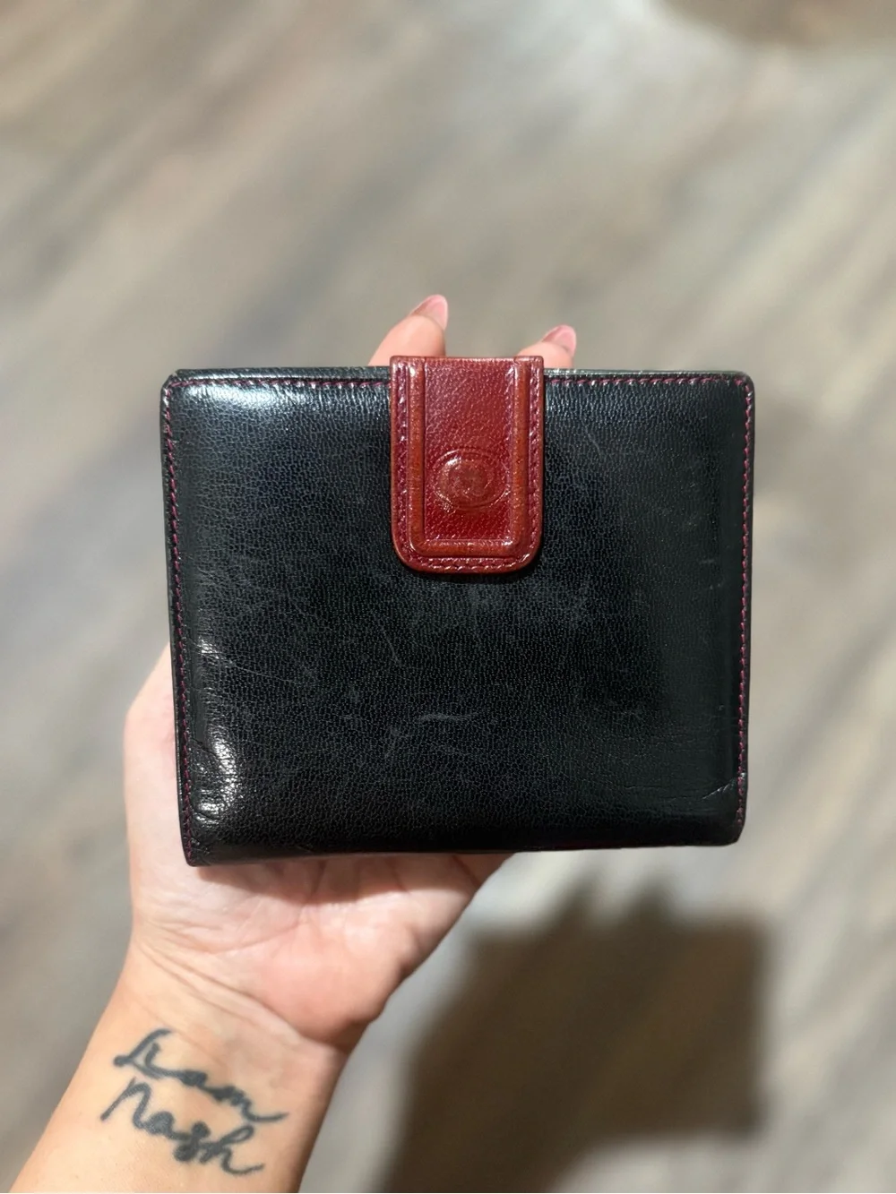 Vintage Gucci Black Red Leather Wallet Bifold Snap Coin Purse Italy Authentic